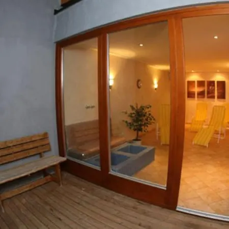Garni Bernadette Hotel