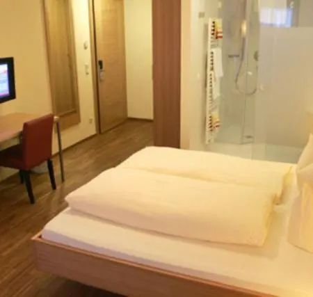 Hotel Garni Bernadette Serfaus