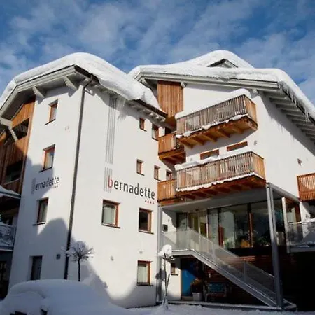 Hotel Garni Bernadette *