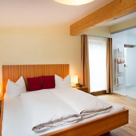 Hotel Garni Bernadette Serfaus