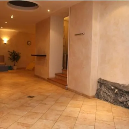 Garni Bernadette Hotel