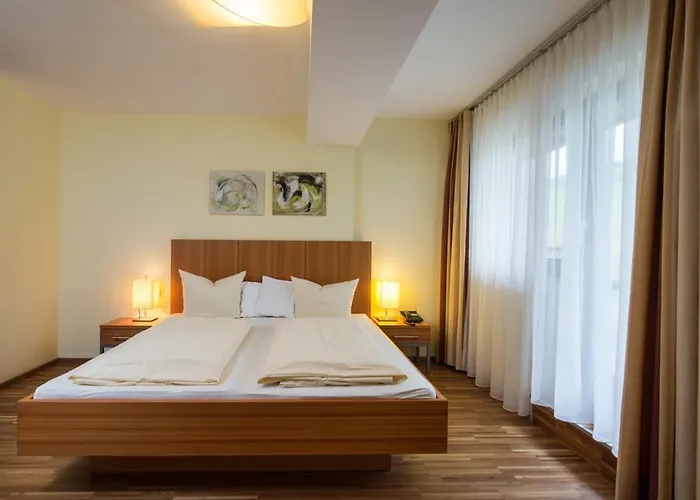 Garni Bernadette Hotell