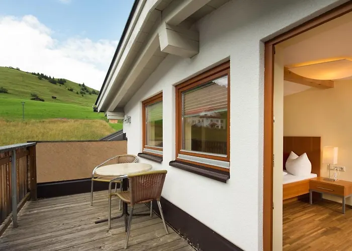 Hotel Garni Bernadette Serfaus