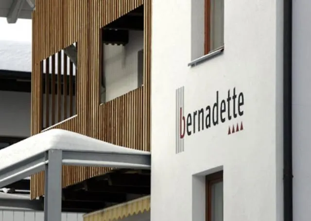 Hotel Garni Bernadette *