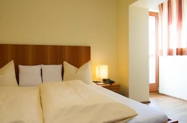 Hotel Garni Bernadette Serfaus