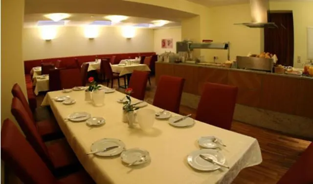 Hotel Garni Bernadette *